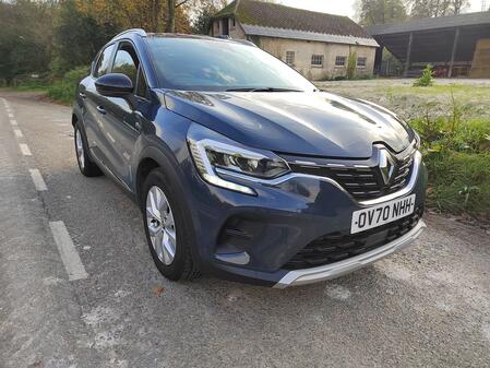 RENAULT