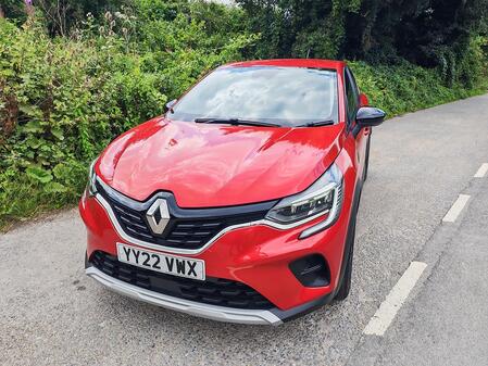 RENAULT